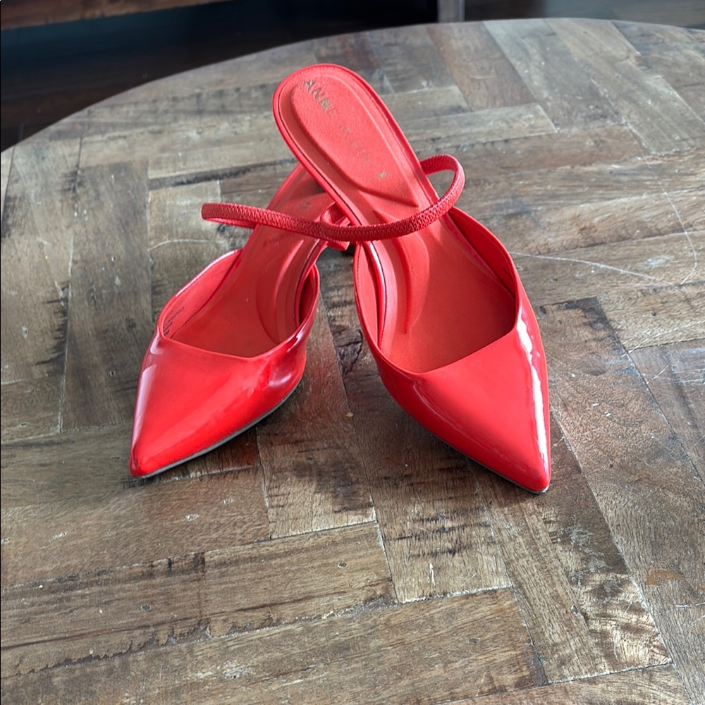 Anne Klein Red Heels with Decorative Bow
